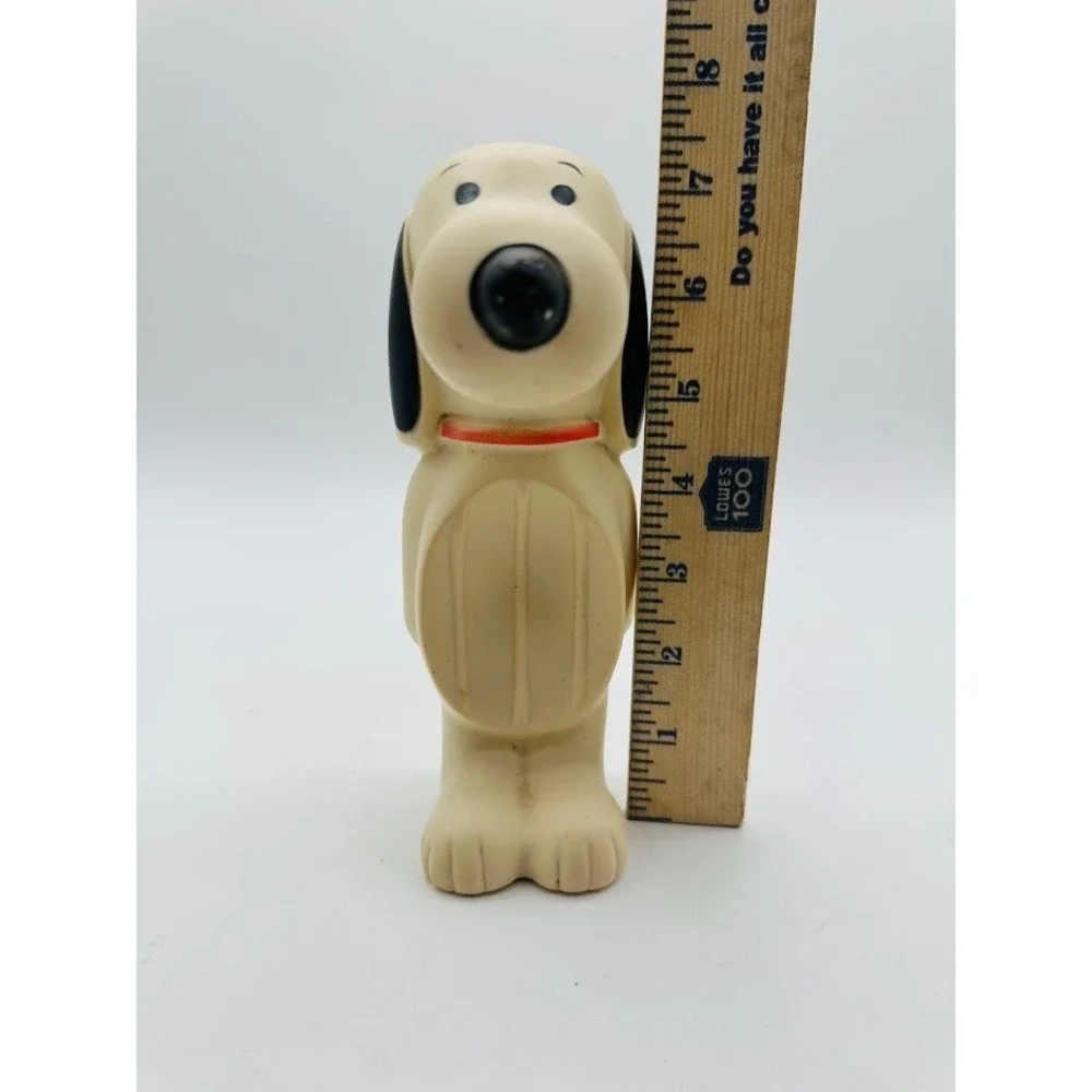Vintage Avon Snoopy Soap Dish Peanuts 1950 United Features Rare Collectible Deco
